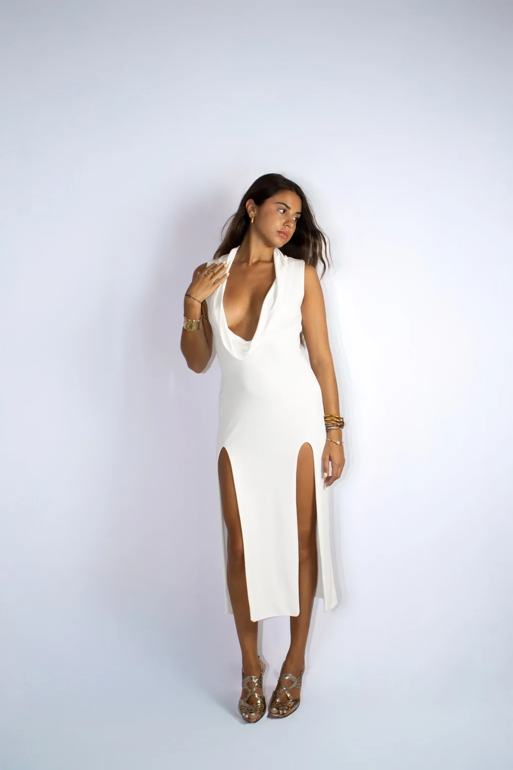 Vestido midi blanco · Doble abertura
